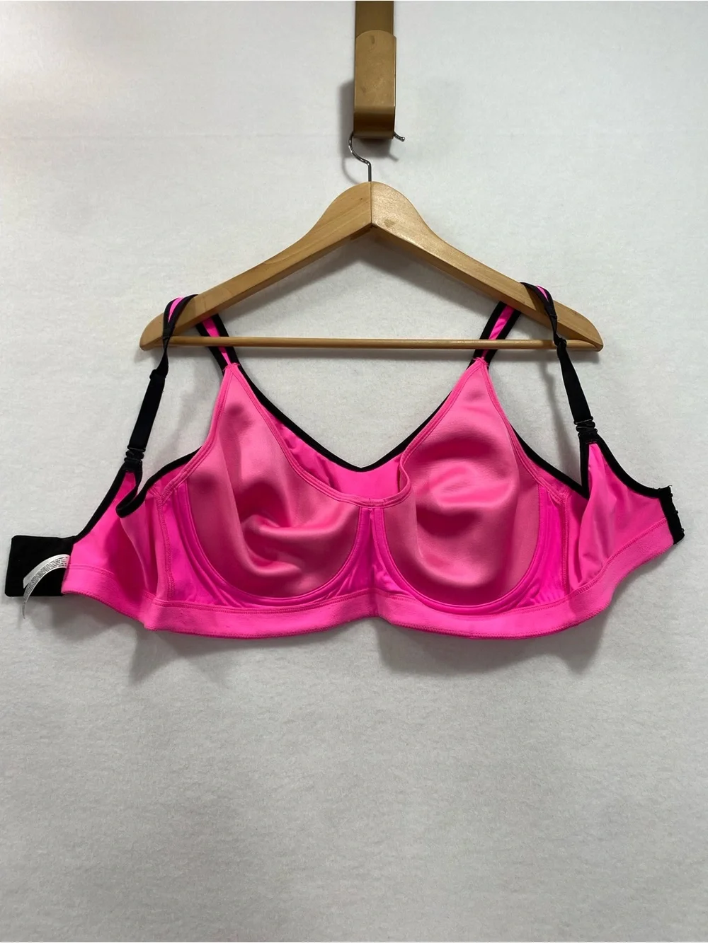 VSX Victoria's Secret Neon Pink High Impact Sports Bra 36DDD